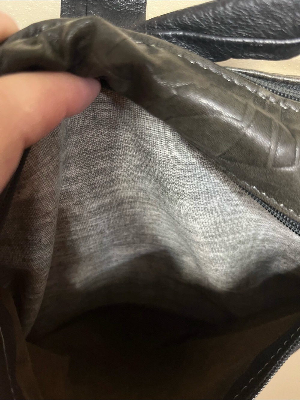 Black Leather Crossbody Bag - Picture 4 of 6